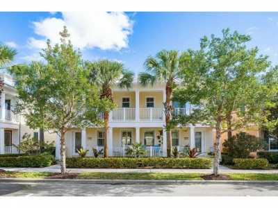 Home For Sale in Jupiter, Florida