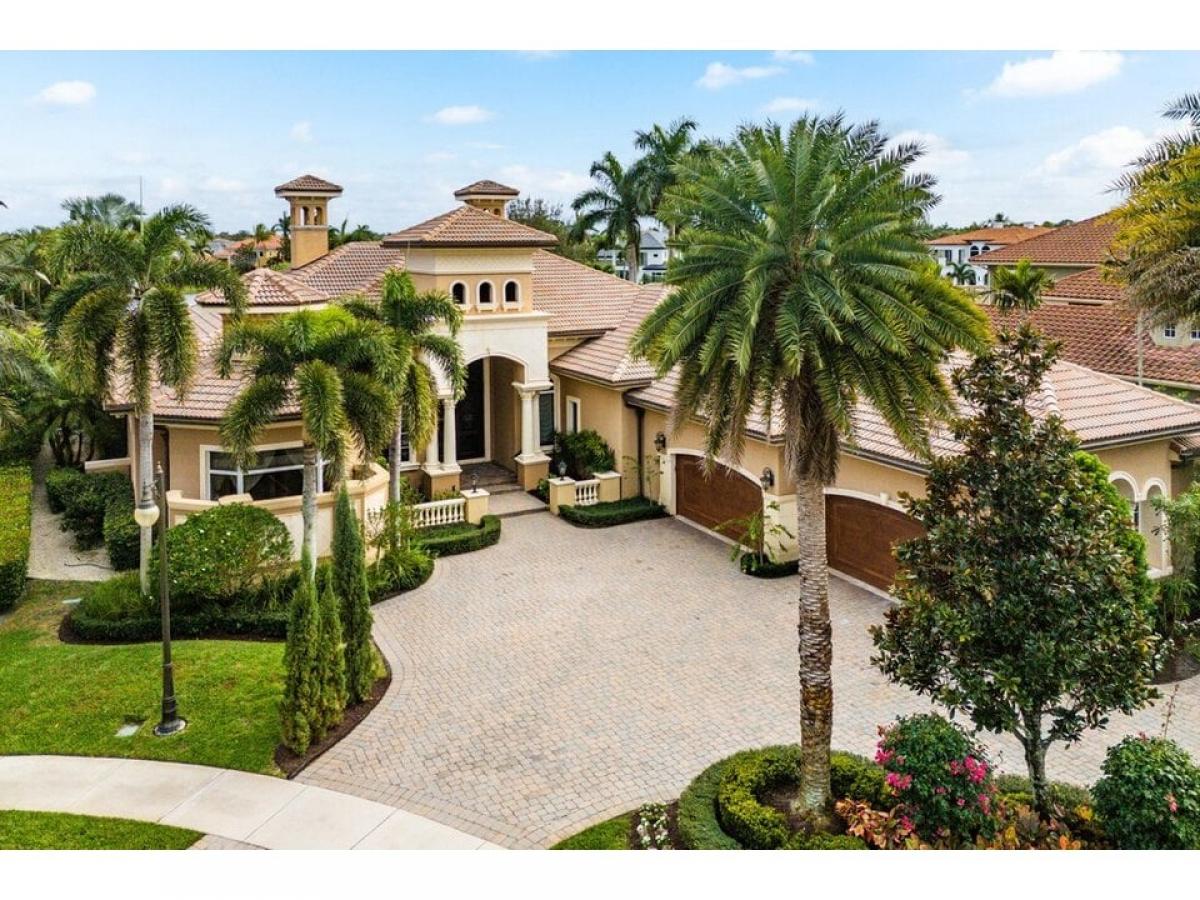 Picture of Home For Sale in Palm Beach Gardens, Florida, United States