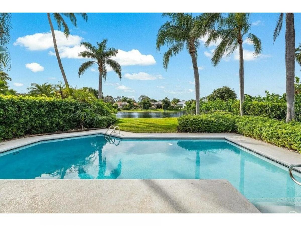 Picture of Home For Sale in Palm Beach Gardens, Florida, United States