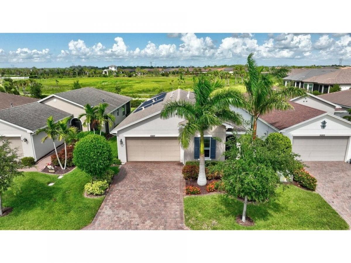 Picture of Home For Sale in Port Saint Lucie, Florida, United States