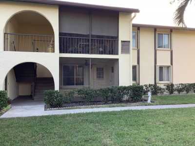 Home For Rent in Greenacres, Florida