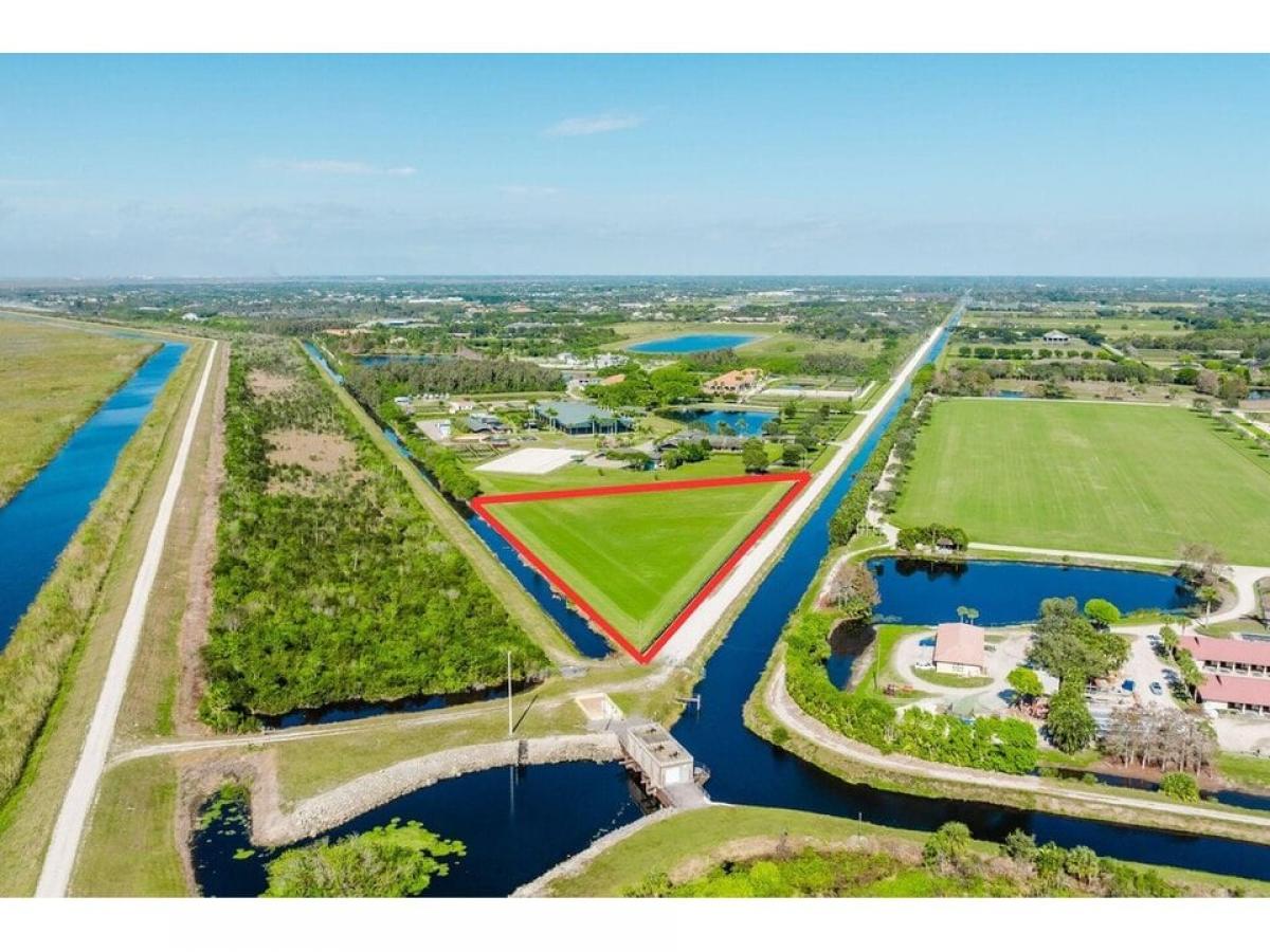 Picture of Residential Land For Sale in Wellington, Florida, United States