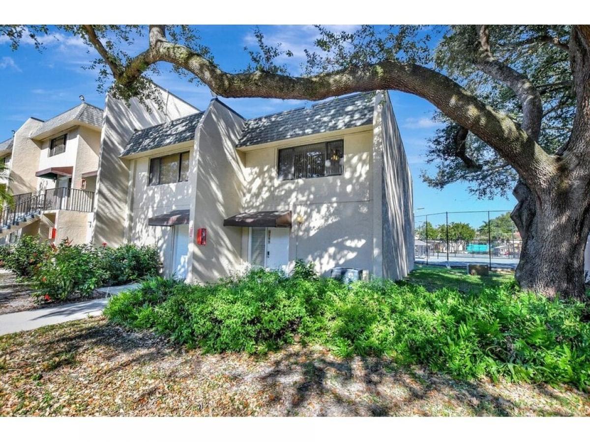 Picture of Home For Sale in Deerfield Beach, Florida, United States