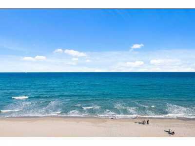 Home For Rent in Highland Beach, Florida