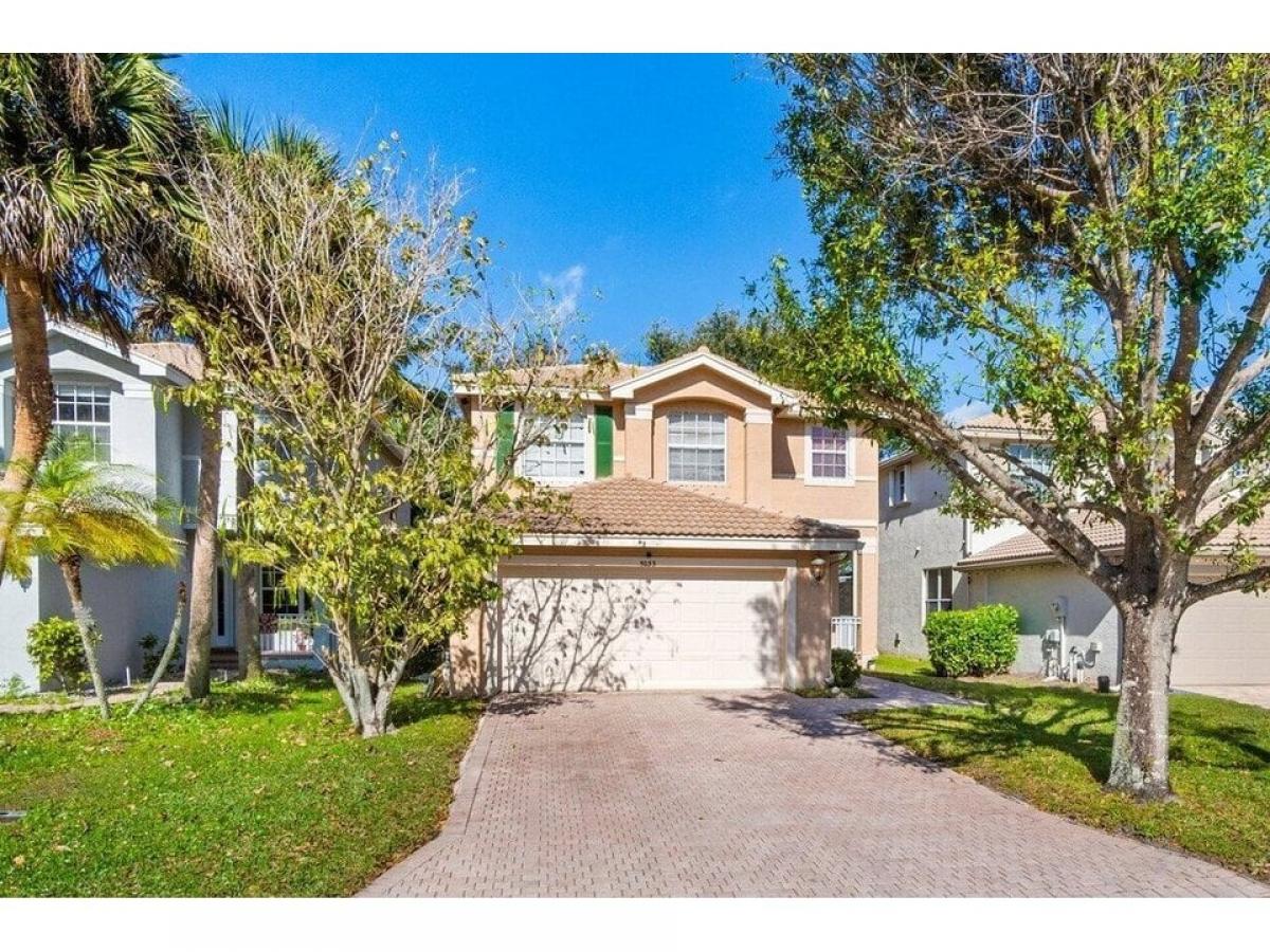 Picture of Home For Sale in Greenacres, Florida, United States