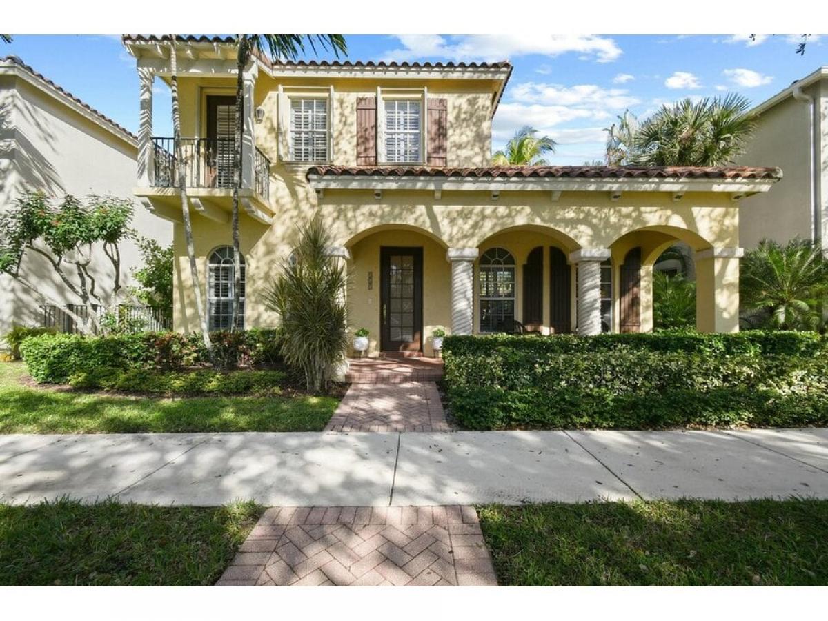 Picture of Home For Sale in Jupiter, Florida, United States