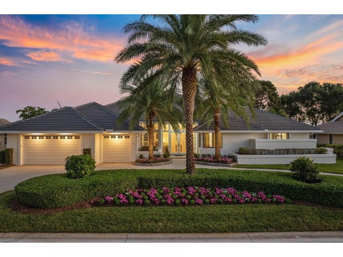 Picture of Home For Sale in Atlantis, Florida, United States