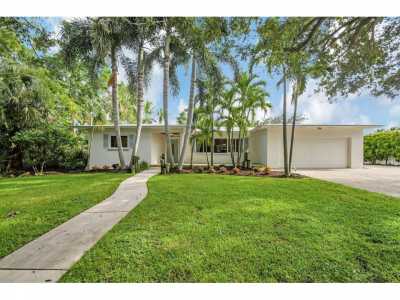 Home For Rent in Boynton Beach, Florida