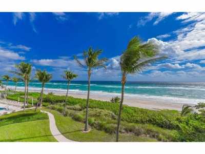 Home For Rent in Hillsboro Beach, Florida