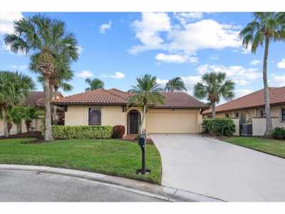 Home For Sale in Palm City, Florida