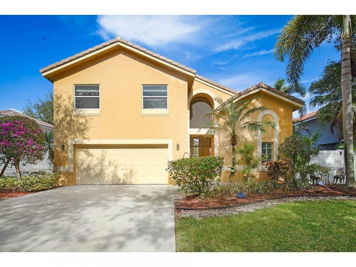 Picture of Home For Sale in Parkland, Florida, United States