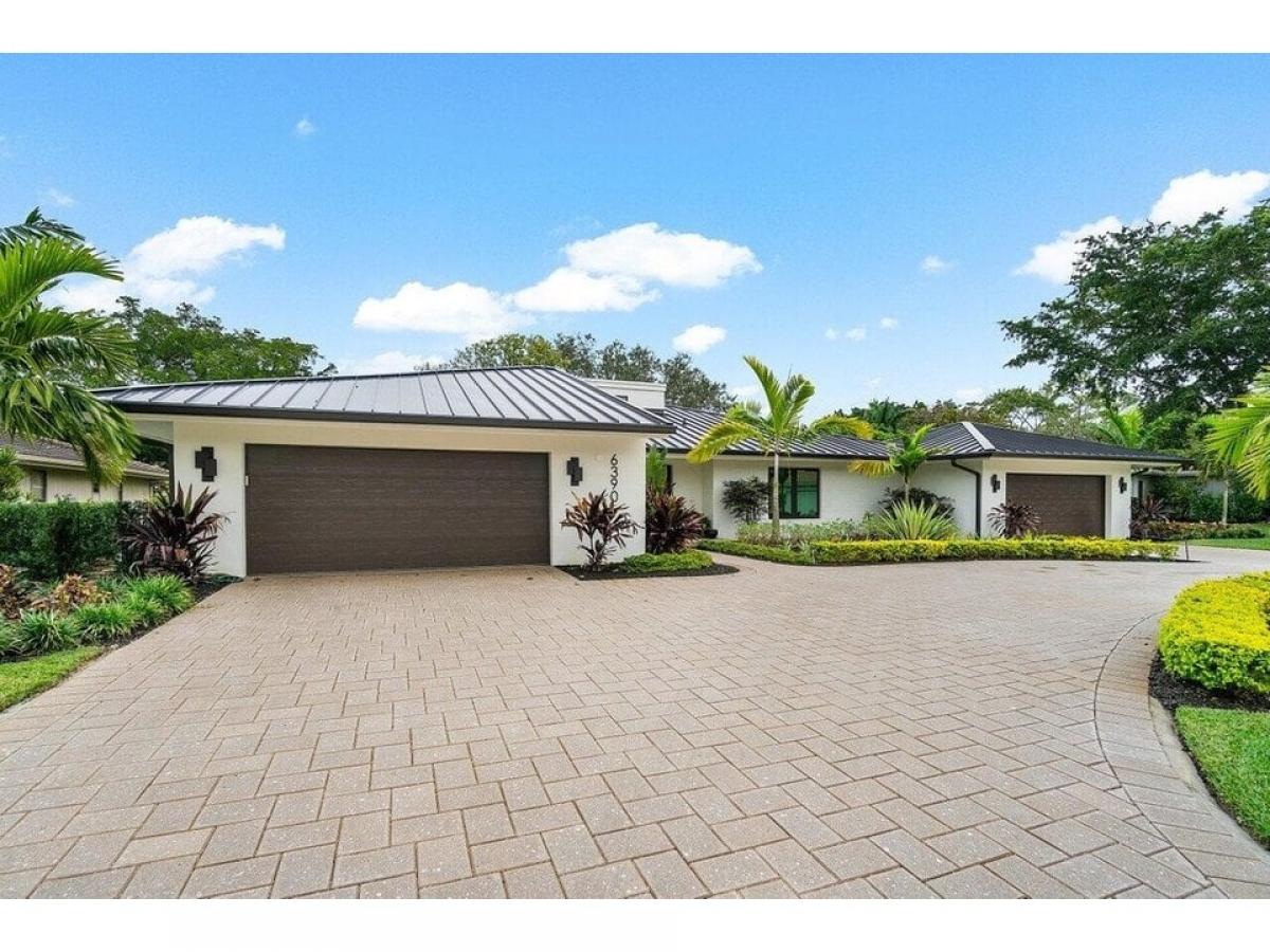 Picture of Home For Sale in Palm Beach Gardens, Florida, United States