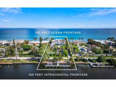 Home For Sale in Manalapan, Florida