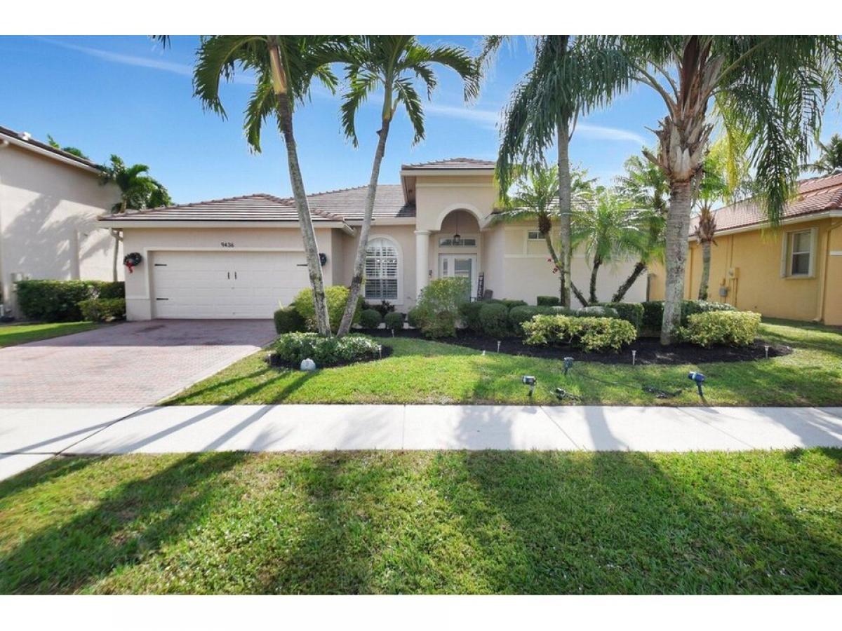 Picture of Home For Sale in West Palm Beach, Florida, United States