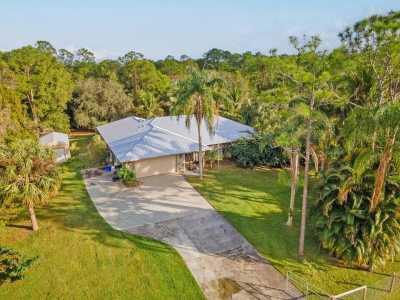 Home For Sale in Jupiter, Florida