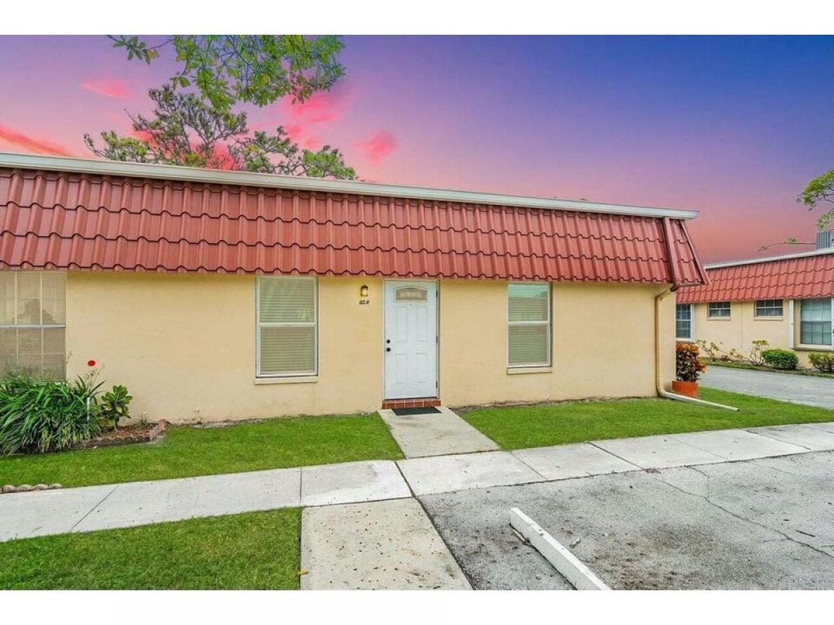 Picture of Home For Sale in Lake Worth, Florida, United States