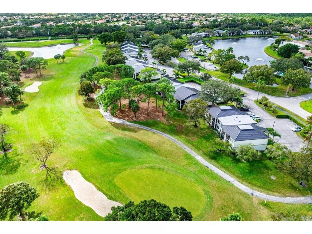 Picture of Home For Sale in Palm Beach Gardens, Florida, United States