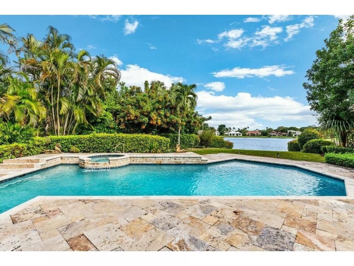 Picture of Home For Sale in Palm Beach Gardens, Florida, United States