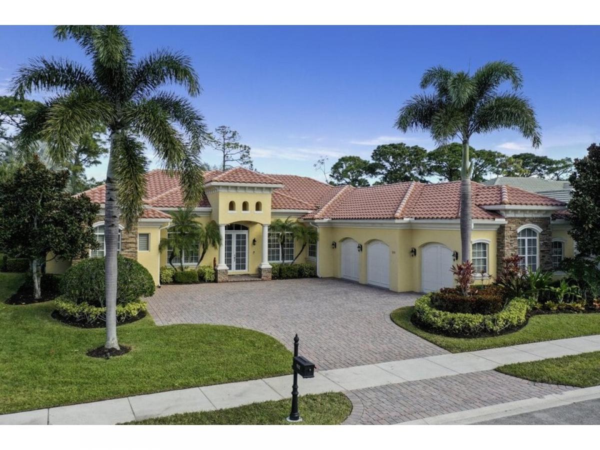 Picture of Home For Sale in Port Saint Lucie, Florida, United States