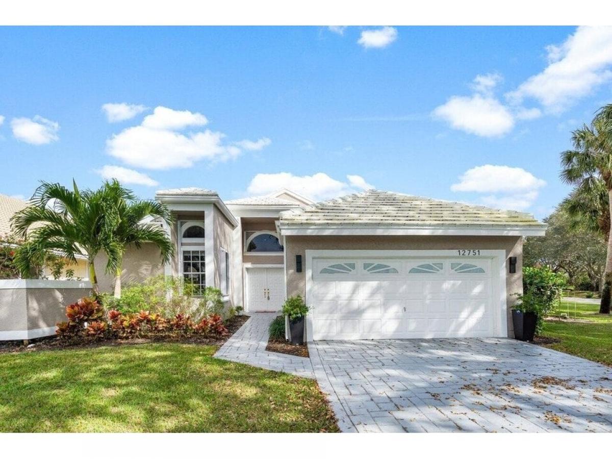 Picture of Home For Sale in Palm Beach Gardens, Florida, United States