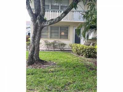 Home For Rent in West Palm Beach, Florida