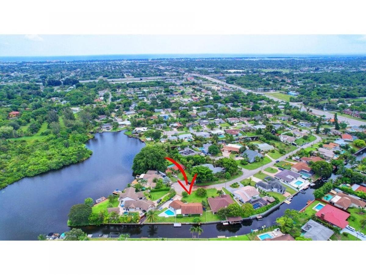 Picture of Home For Sale in Lake Worth, Florida, United States