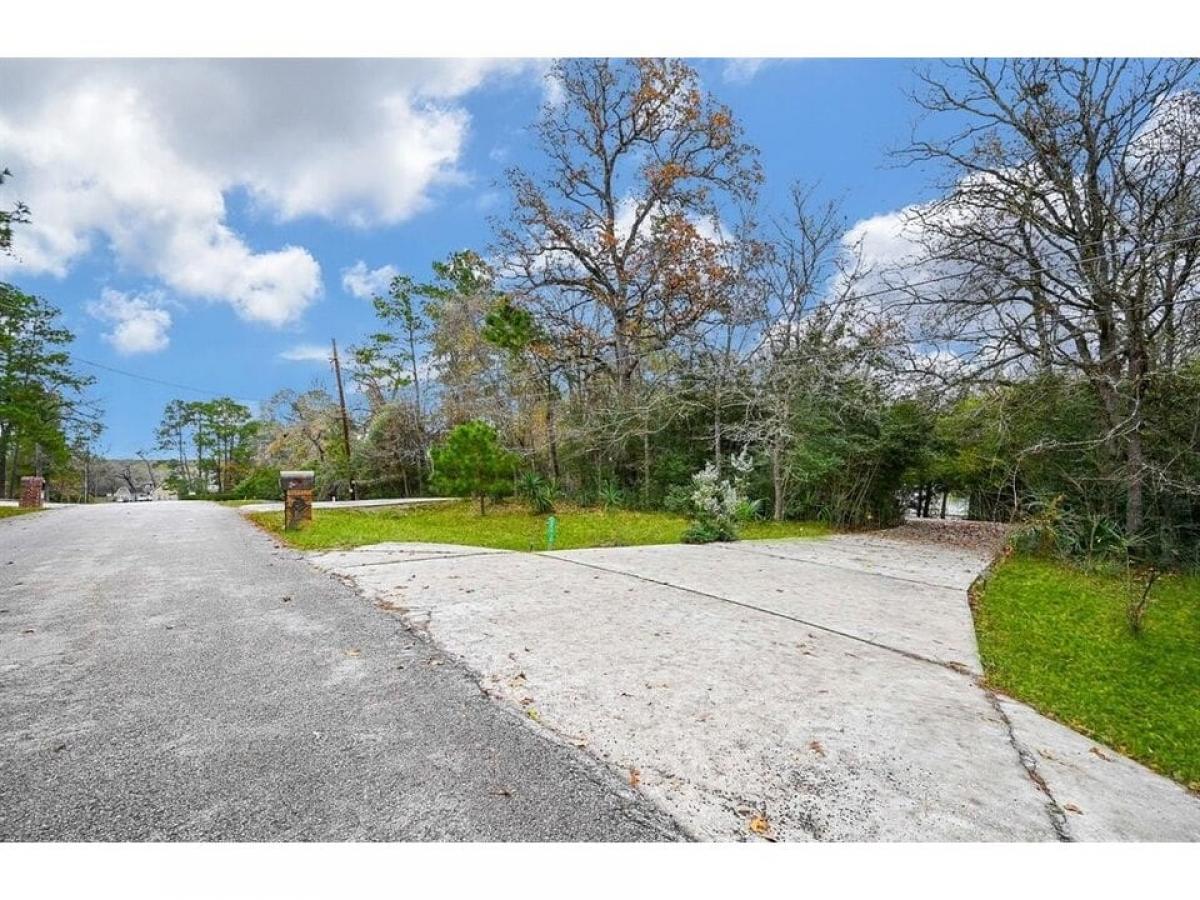 Picture of Home For Sale in Magnolia, Texas, United States