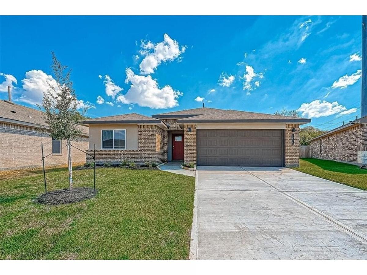 Picture of Home For Sale in Baytown, Texas, United States