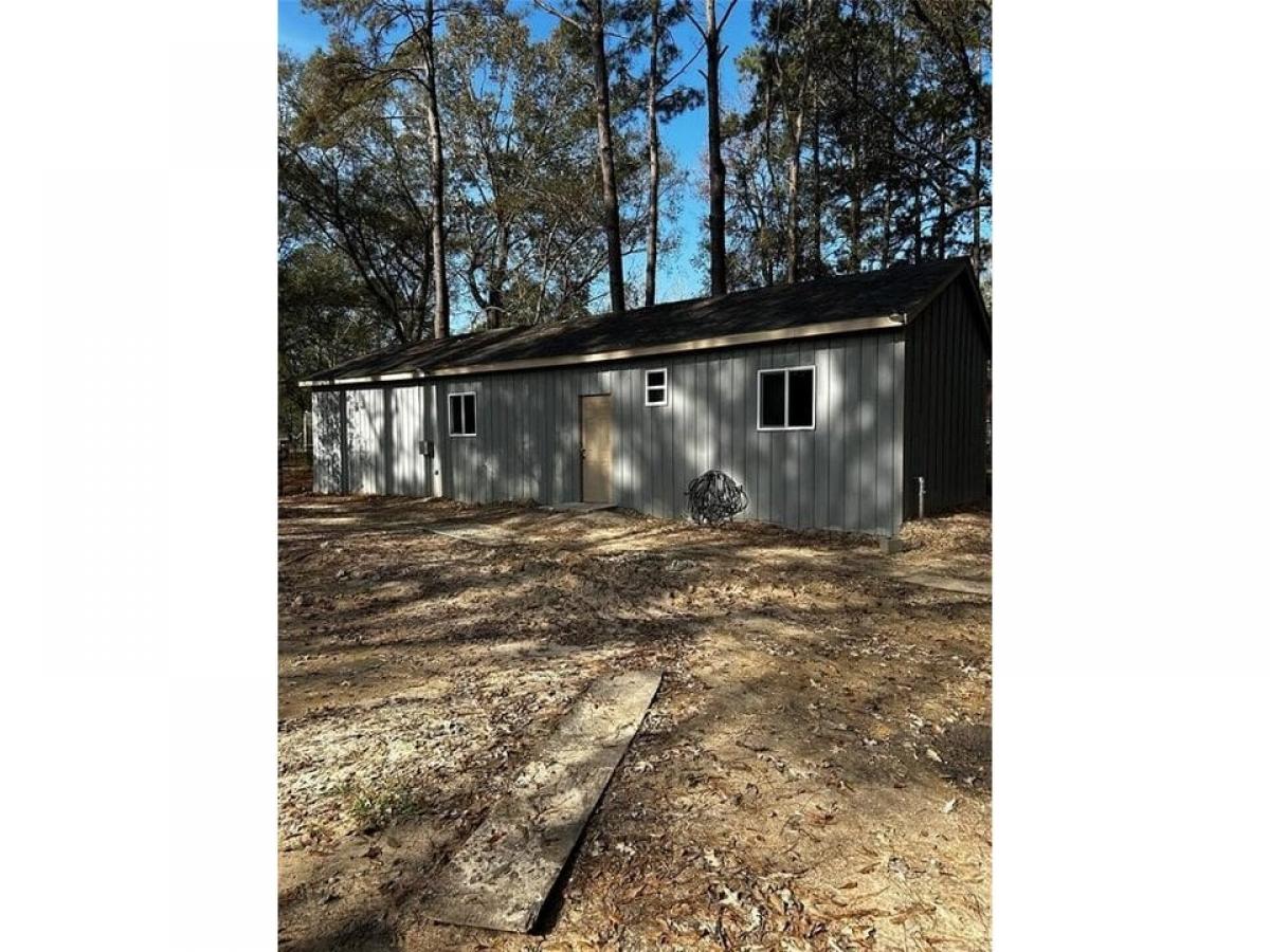 Picture of Home For Sale in Cleveland, Texas, United States