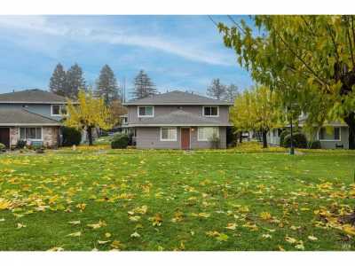 Home For Sale in Santa Rosa, California