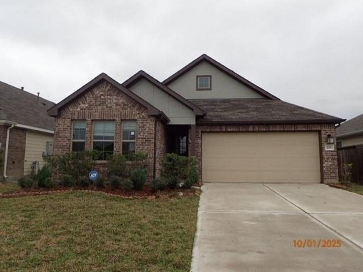 Picture of Home For Sale in Magnolia, Texas, United States