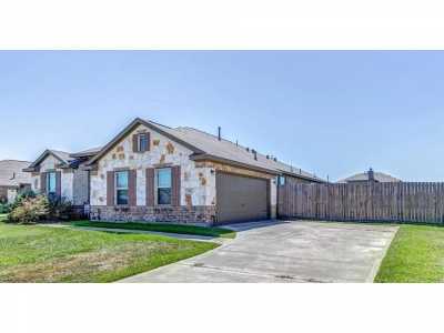 Home For Sale in Dayton, Texas