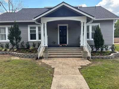 Home For Sale in Huntsville, Texas