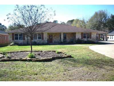 Home For Sale in Trinity, Texas