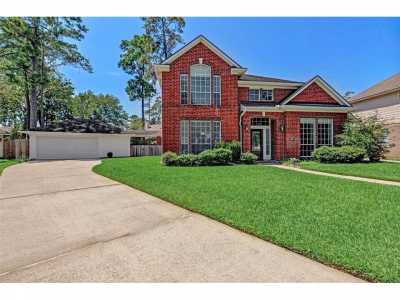 Home For Sale in Cypress, Texas