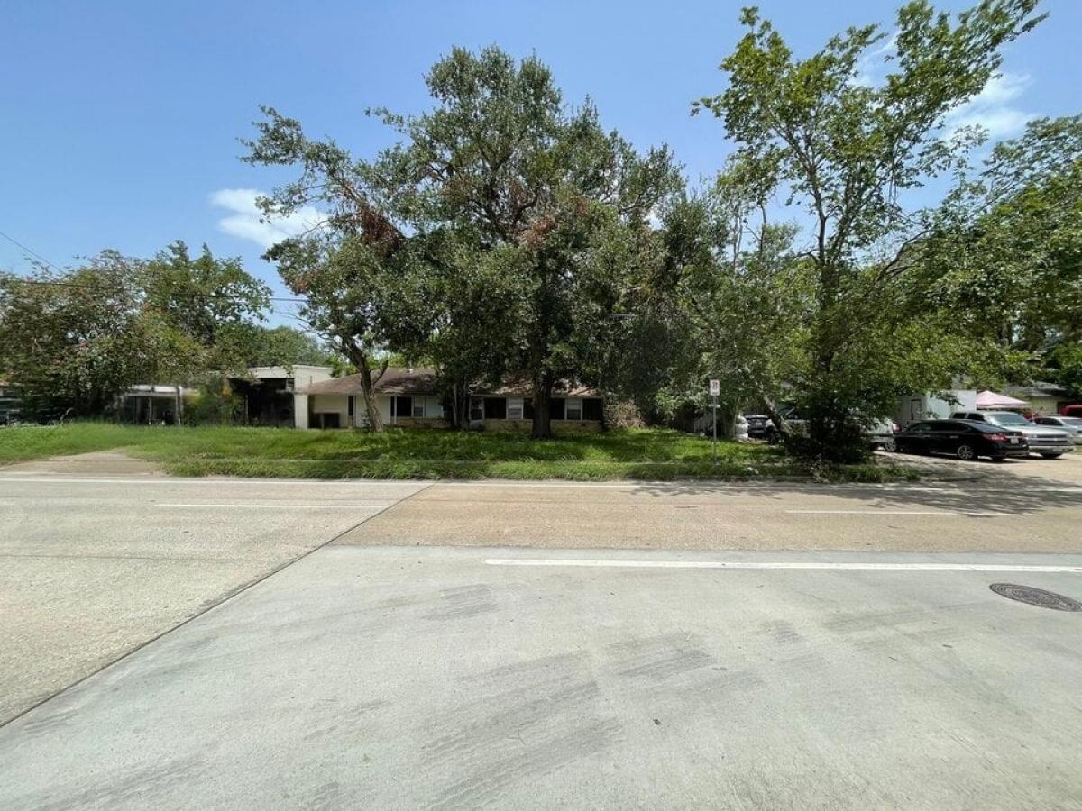 Picture of Residential Land For Sale in Houston, Texas, United States