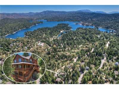 Home For Sale in Lake Arrowhead, California