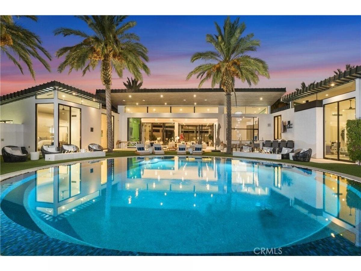 Picture of Home For Sale in Rancho Mirage, California, United States