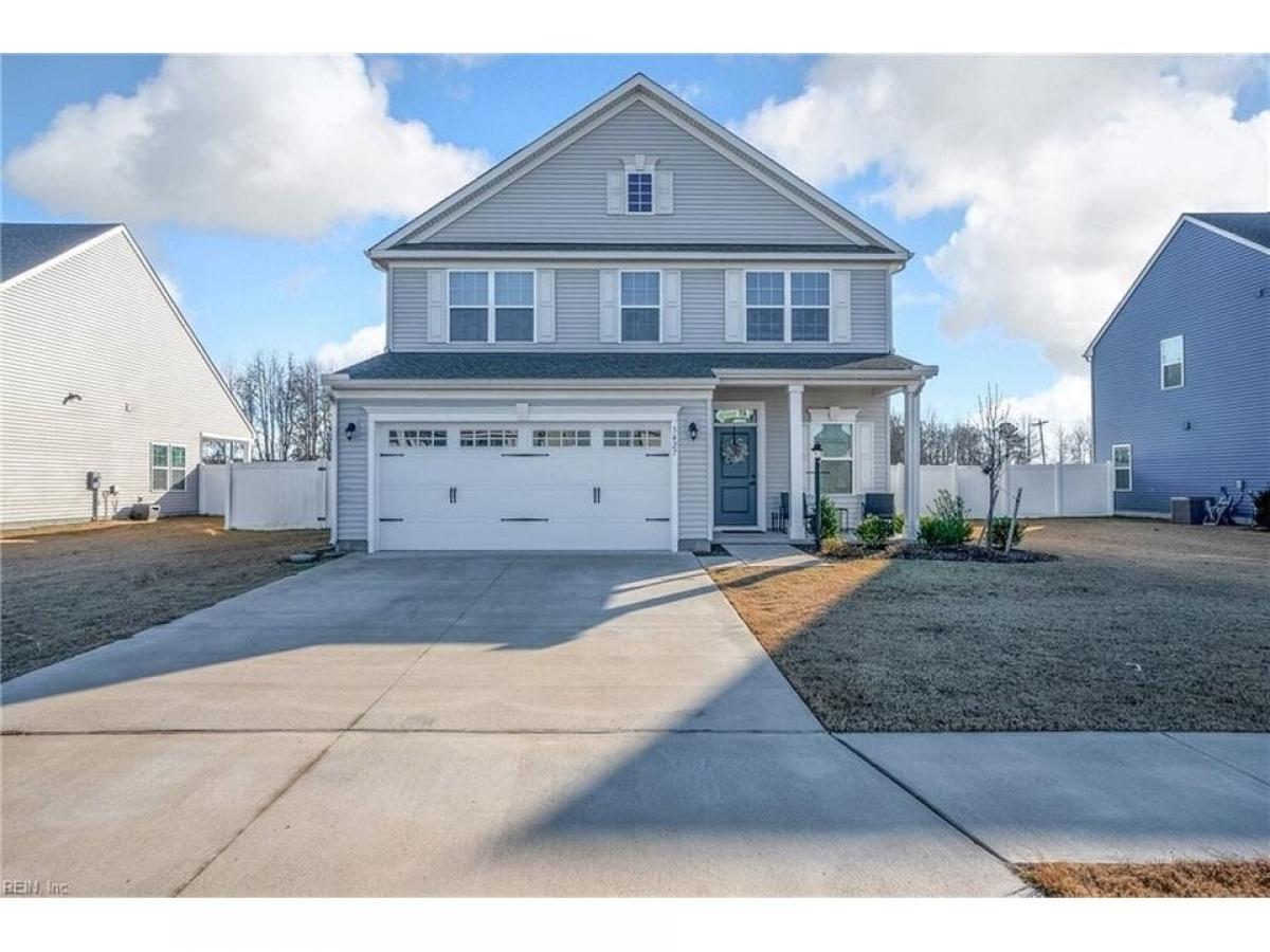 Picture of Home For Sale in Elizabeth City, North Carolina, United States