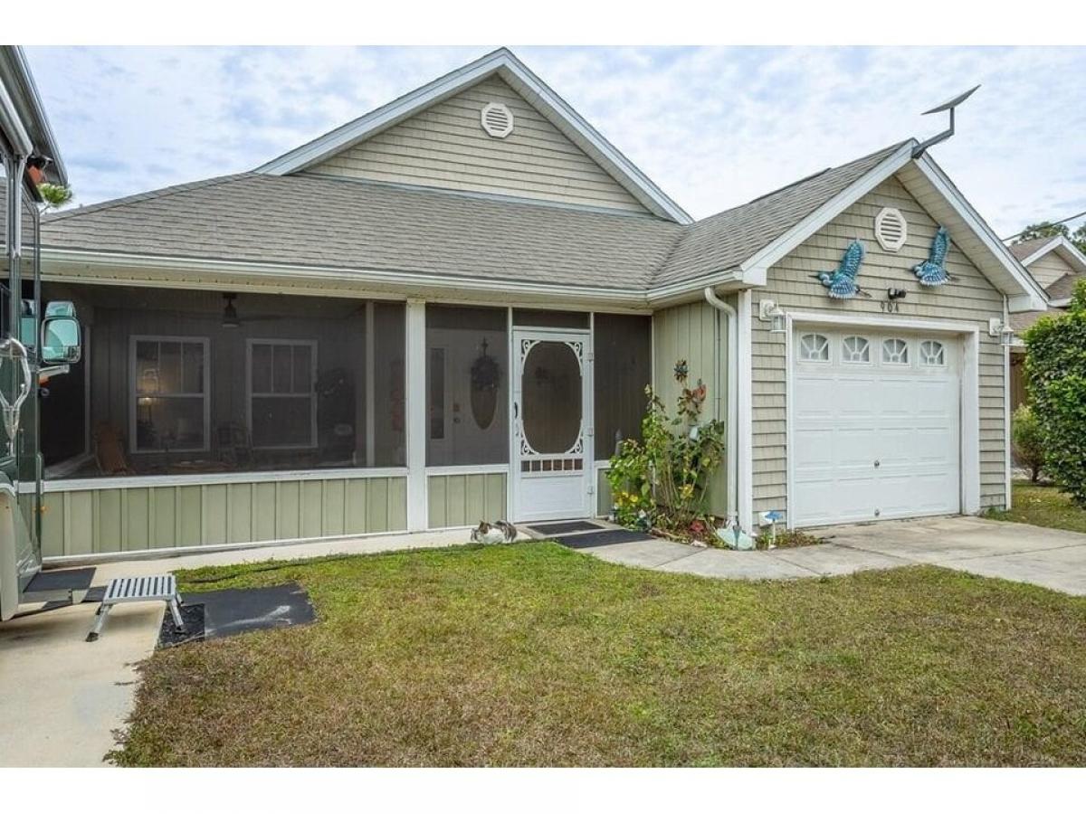 Picture of Home For Sale in Carrabelle, Florida, United States