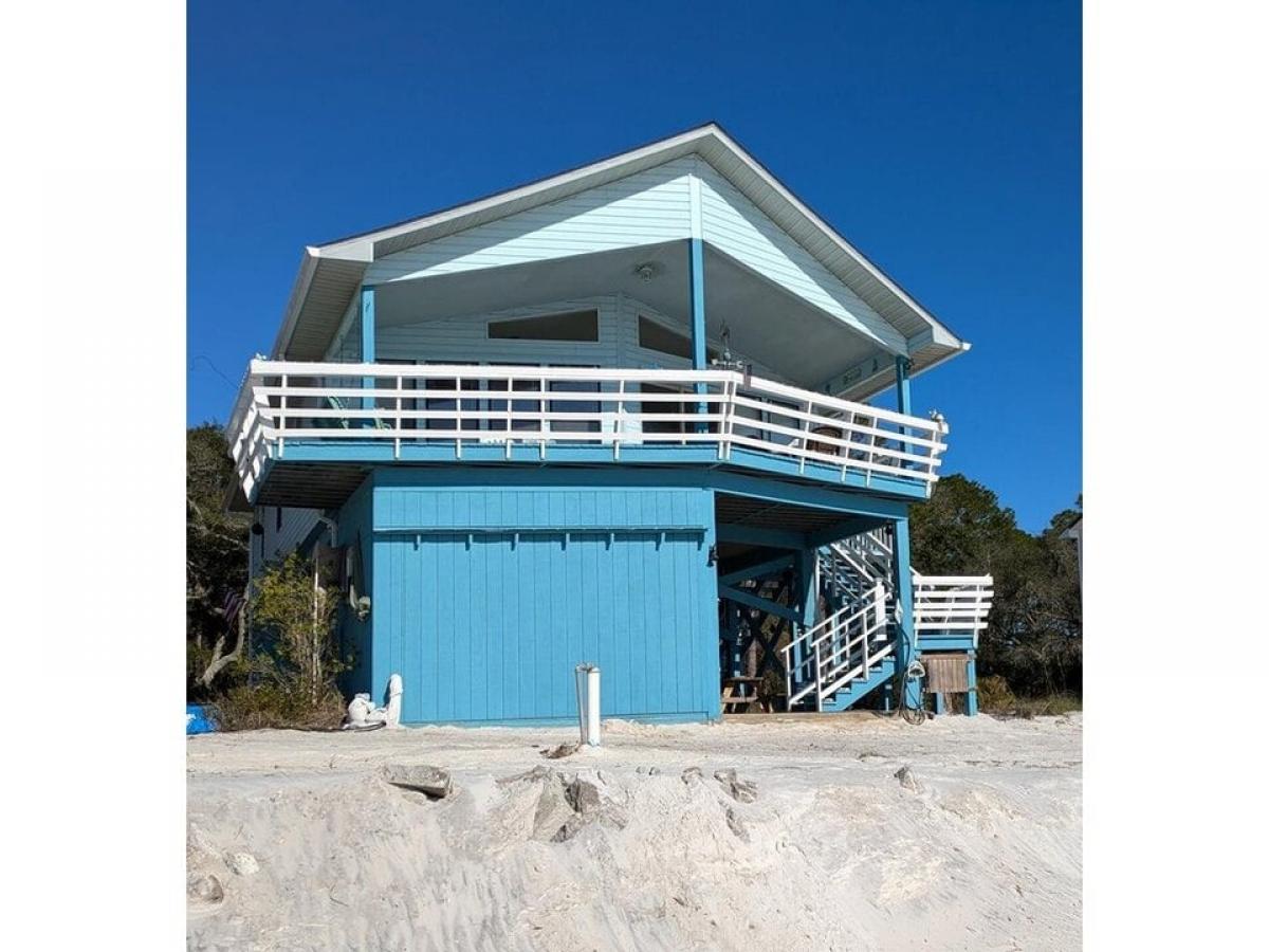 Picture of Home For Sale in Carrabelle, Florida, United States