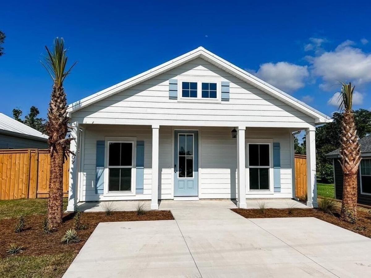 Picture of Home For Sale in Port Saint Joe, Florida, United States