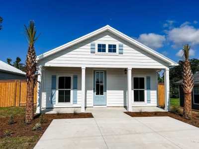 Home For Sale in Port Saint Joe, Florida