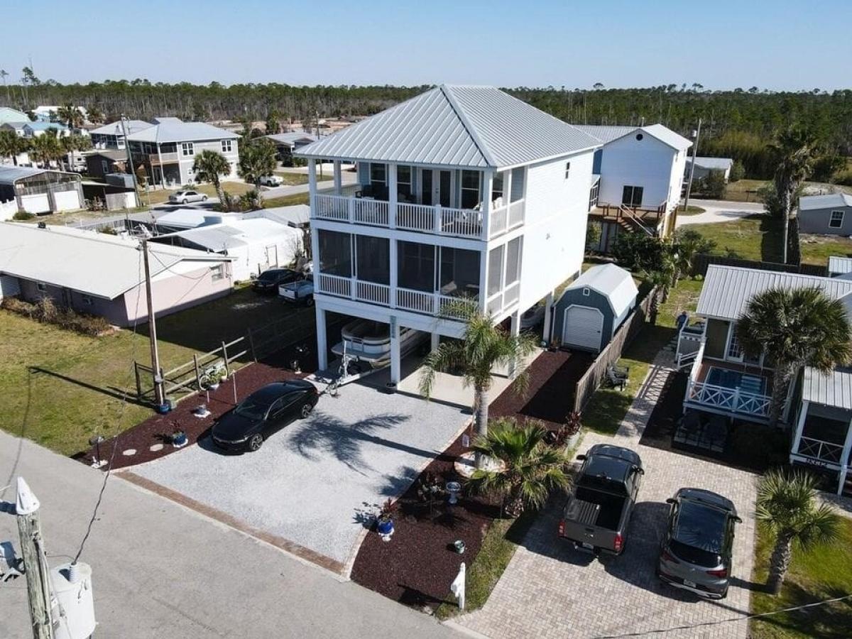 Picture of Home For Sale in Port Saint Joe, Florida, United States