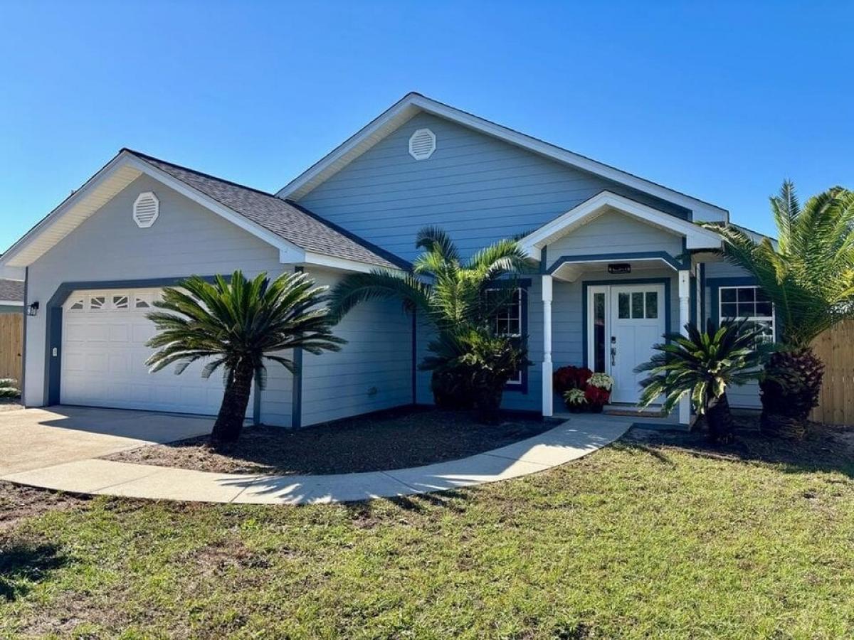 Picture of Home For Sale in Port Saint Joe, Florida, United States