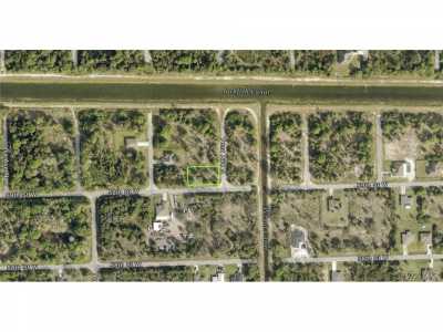 Residential Land For Sale in Lehigh Acres, Florida