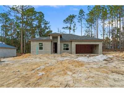 Home For Sale in Citrus Springs, Florida