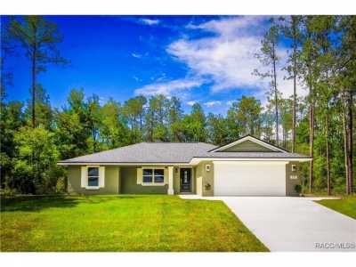 Home For Sale in Citrus Springs, Florida