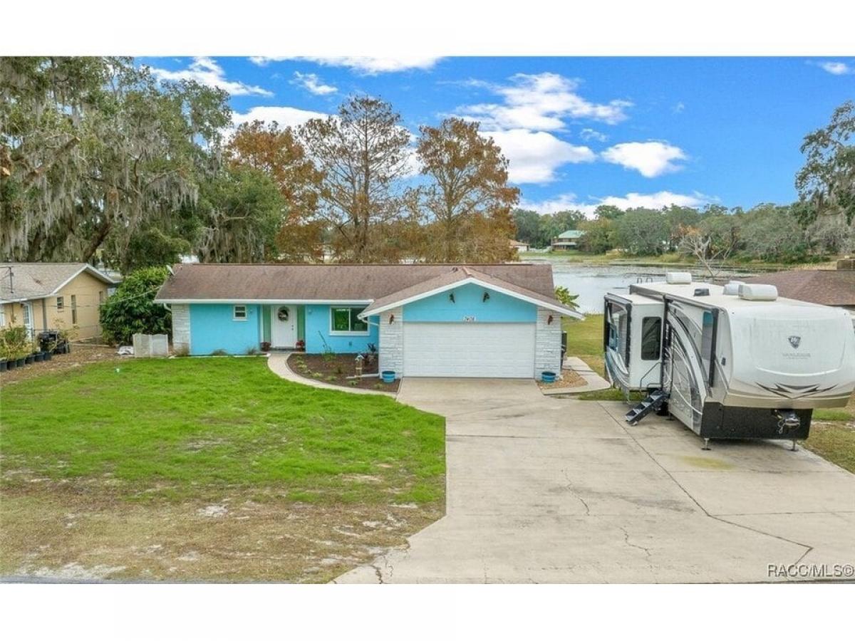 Picture of Home For Sale in Inverness, Florida, United States