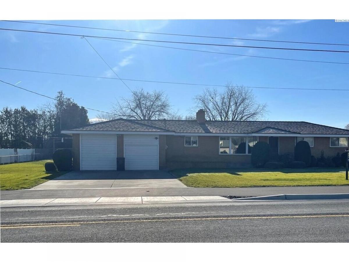 Picture of Home For Sale in Pasco, Washington, United States